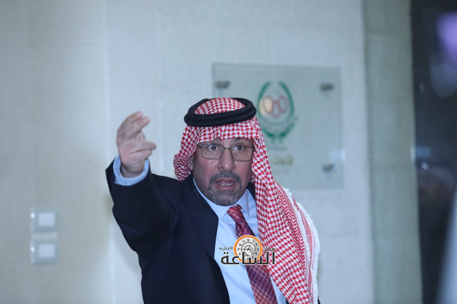 Madar Al-Saa Images 0.8233647115331246