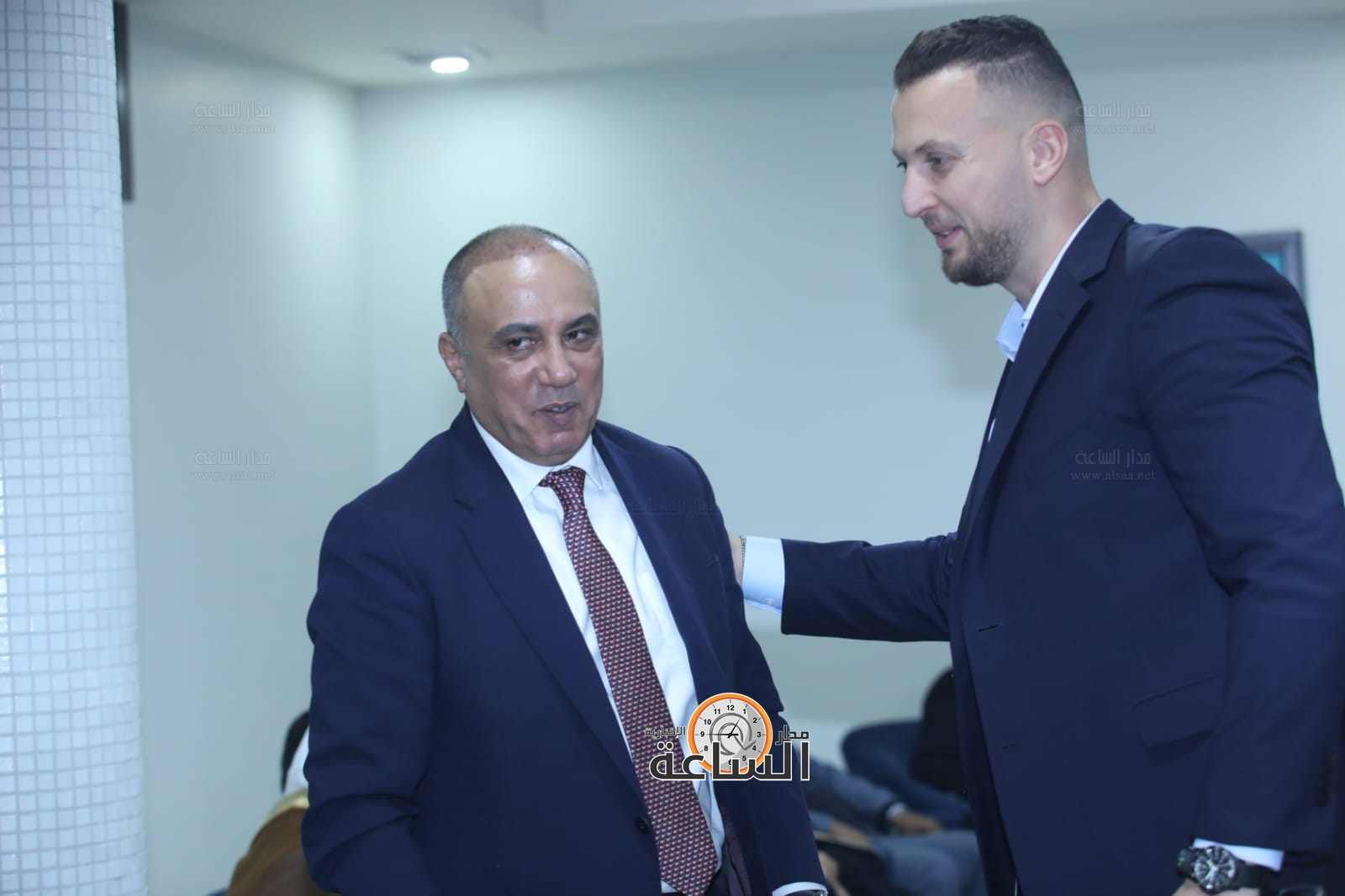 Madar Al-Saa Images 0.9384270298393309