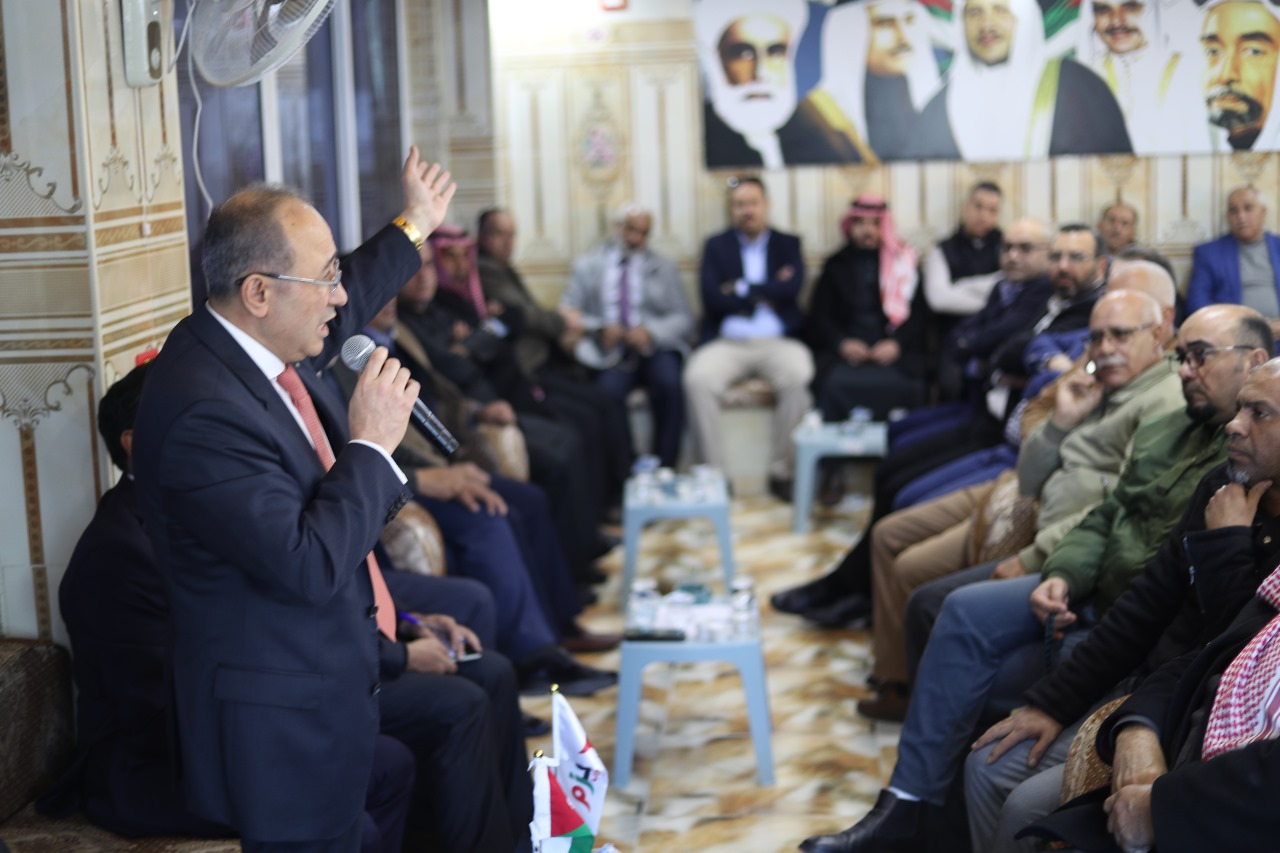 Madar Al-Saa Images 0.16564776870714537