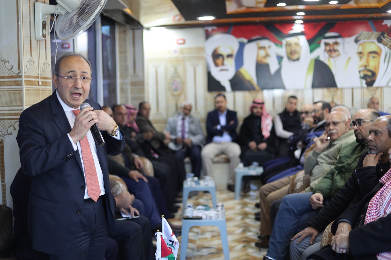 Madar Al-Saa Images 0.8398391859663907