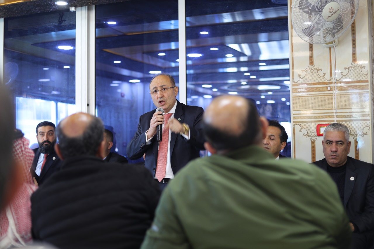 Madar Al-Saa Images 0.48053284874430635