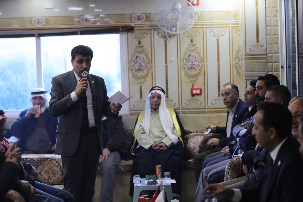 Madar Al-Saa Images 0.061410355088212354