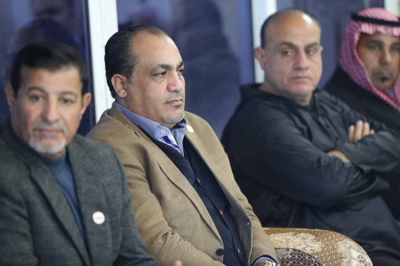 Madar Al-Saa Images 0.4827032271644227