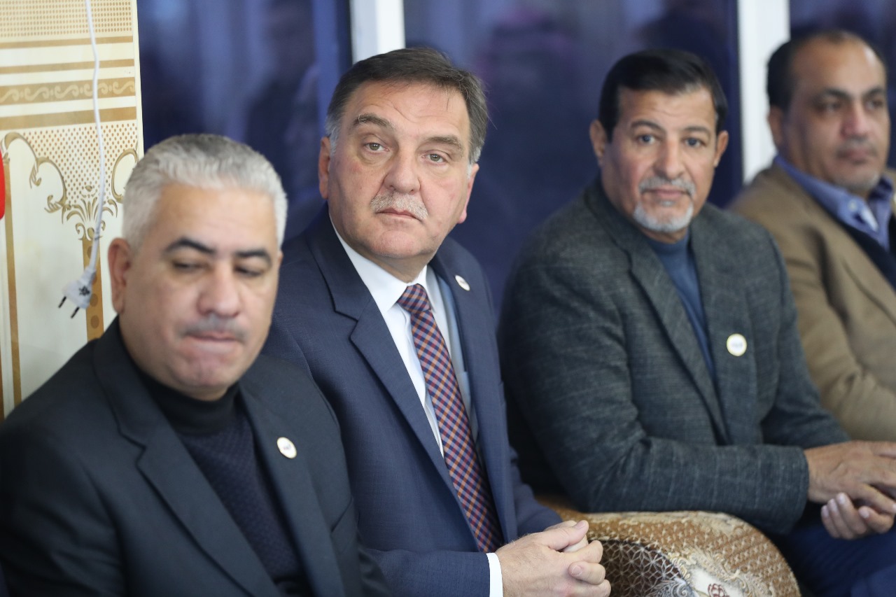 Madar Al-Saa Images 0.6022171171925599