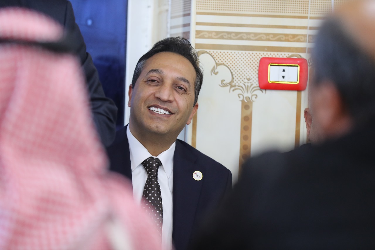 Madar Al-Saa Images 0.470922469899546