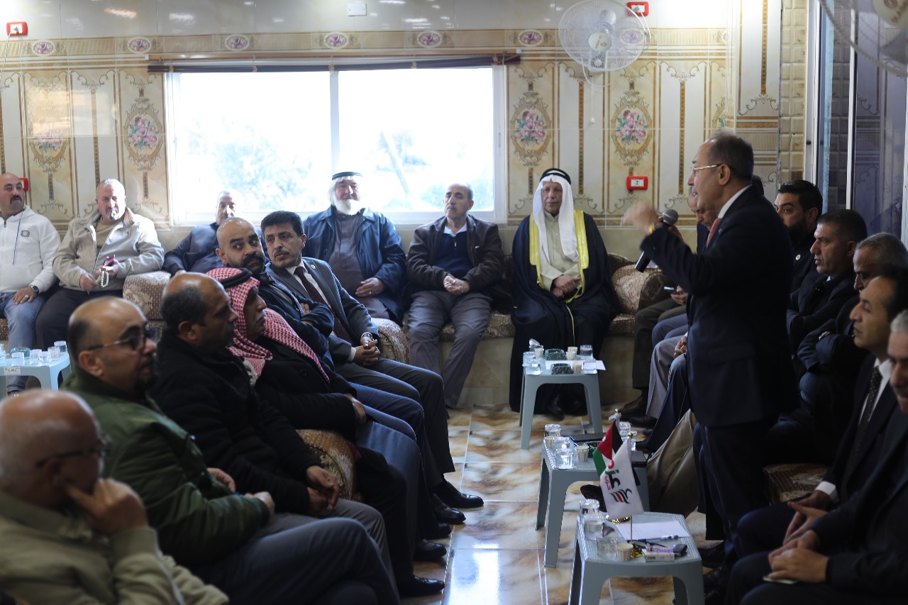 Madar Al-Saa Images 0.8021069521083921