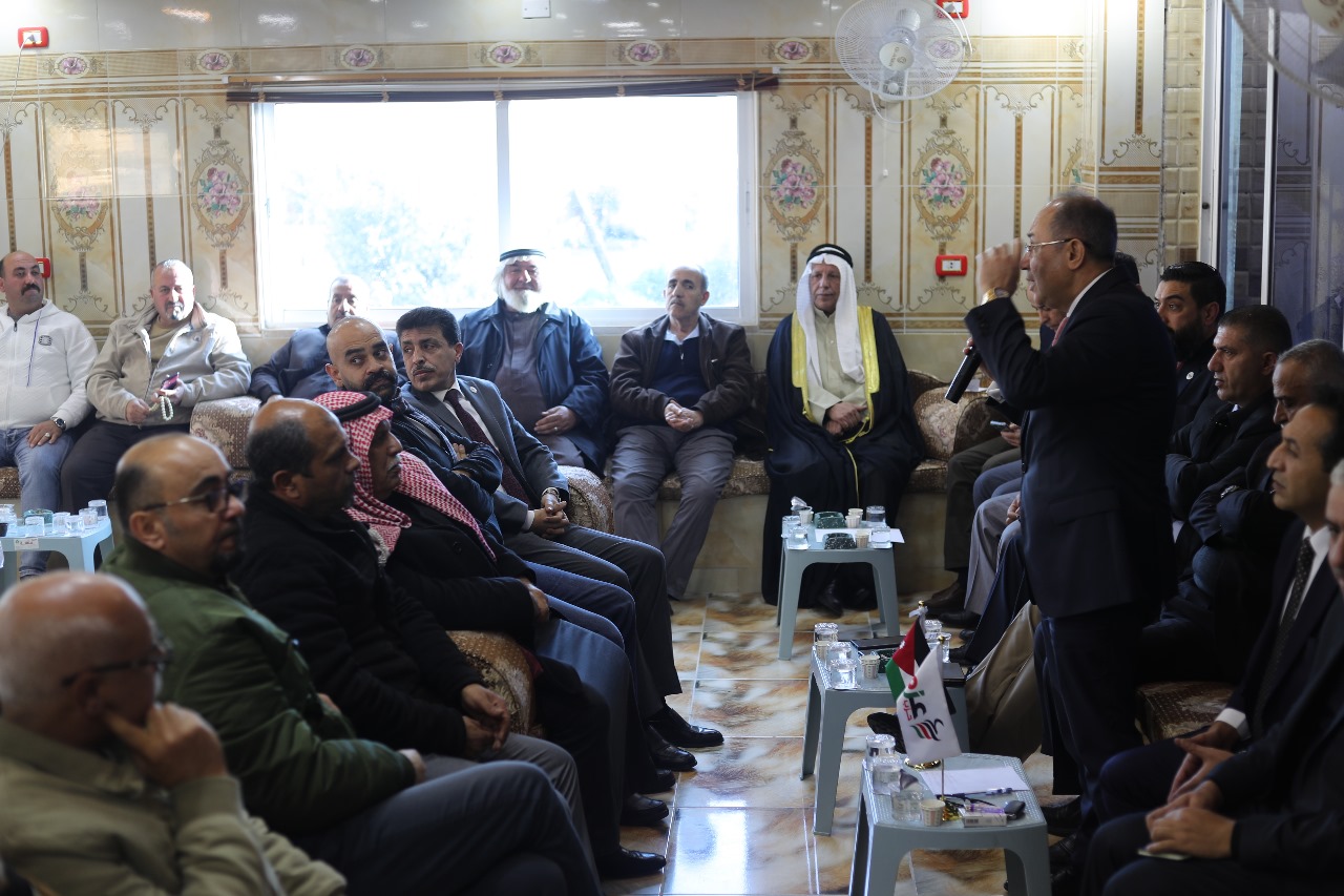 Madar Al-Saa Images 0.5373930190413156