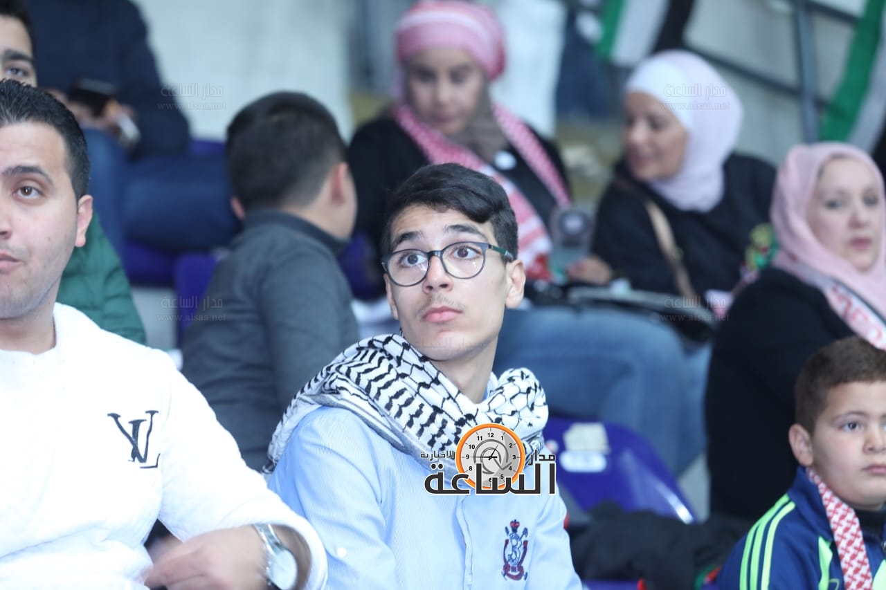 Madar Al-Saa Images 0.4474507380361472