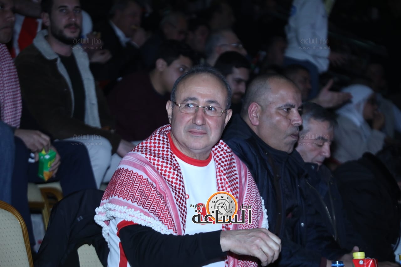 Madar Al-Saa Images 0.3938387303971347