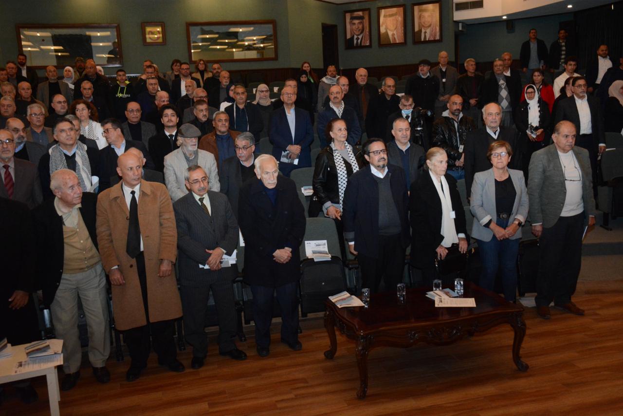 Madar Al-Saa Images 0.43416973371729206