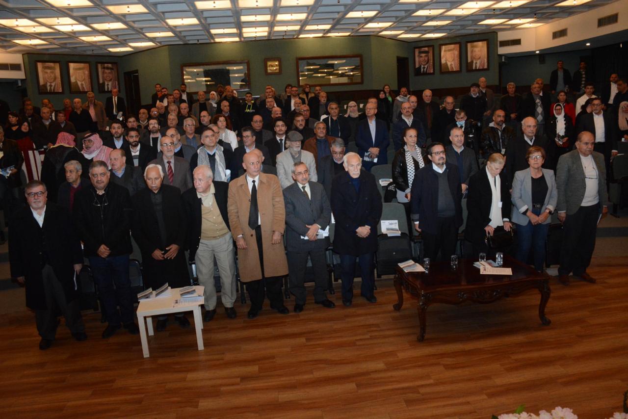 Madar Al-Saa Images 0.38131346038655556