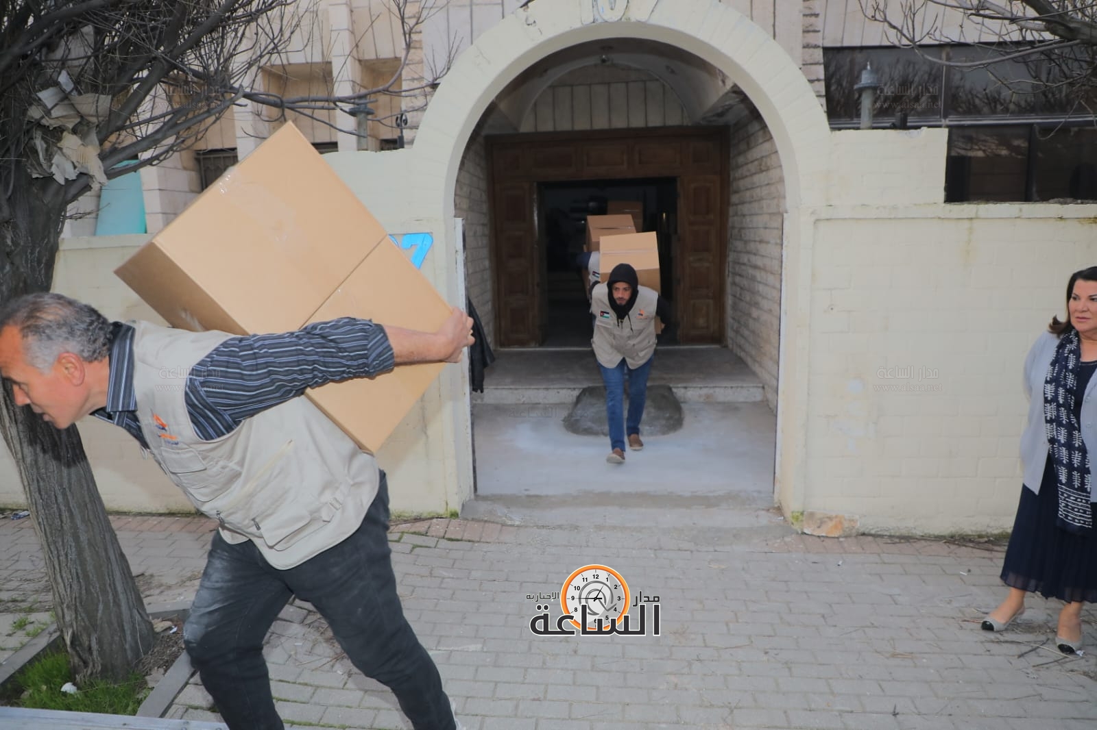 Madar Al-Saa Images 0.6934025238227135