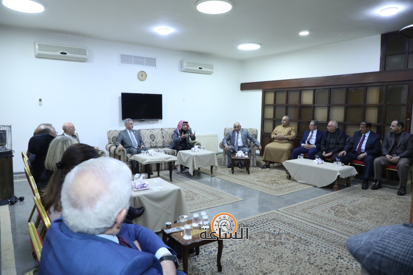 Madar Al-Saa Images 0.250649920986763