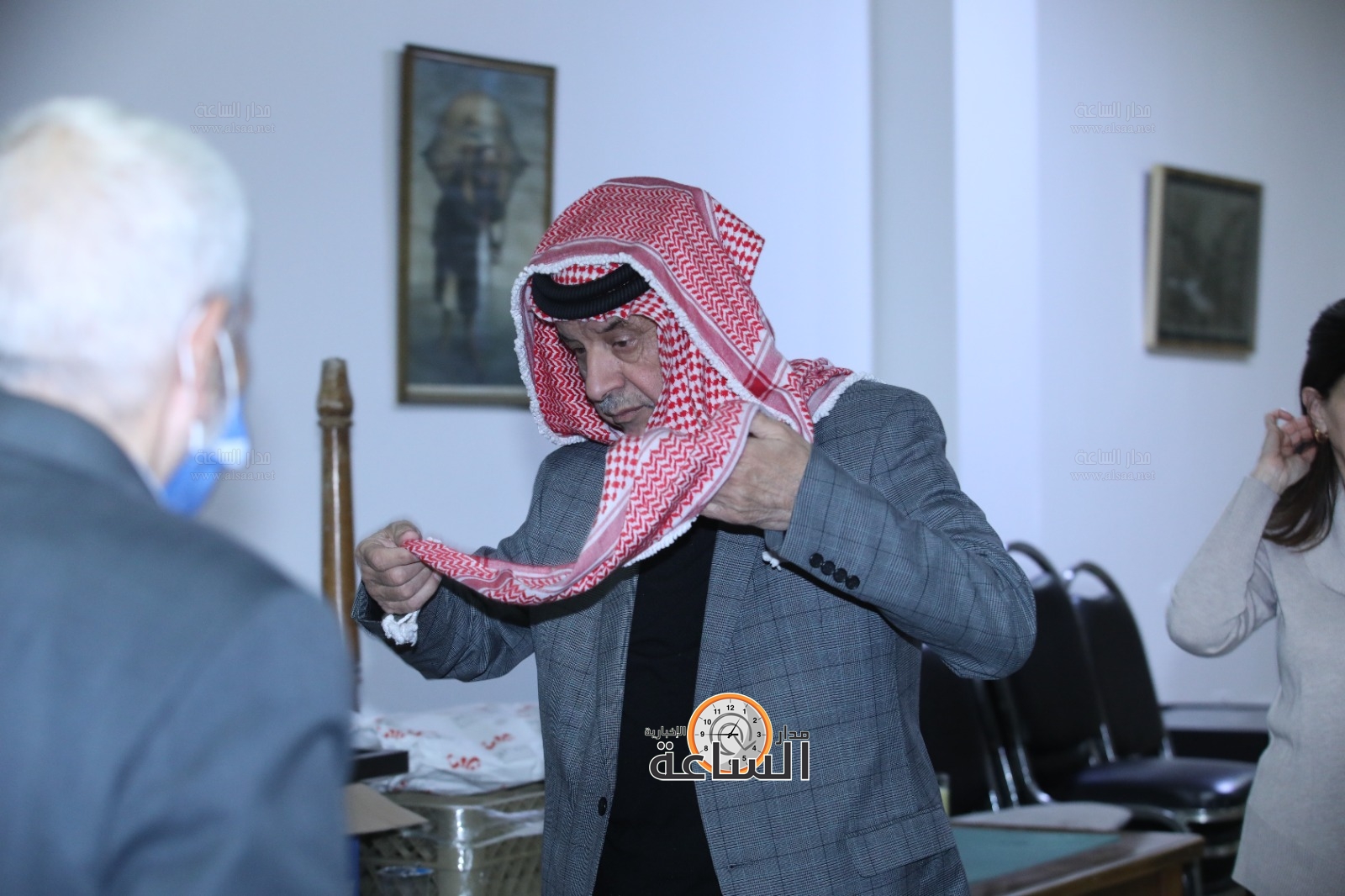 Madar Al-Saa Images 0.4312650077301301