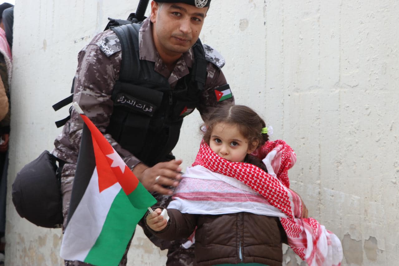 Madar Al-Saa Images 0.7115425270936229