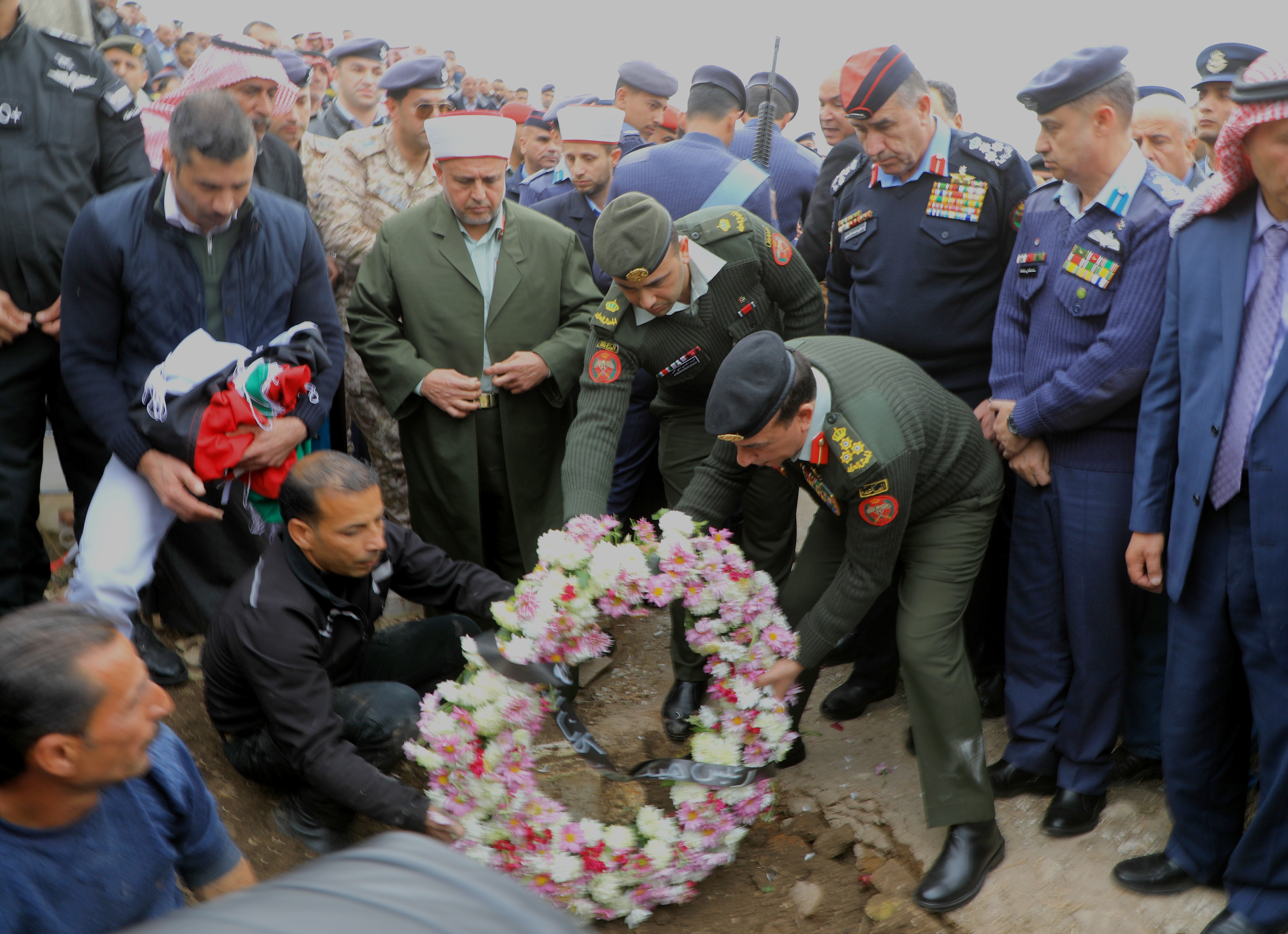 Madar Al-Saa Images 0.7946118008622538