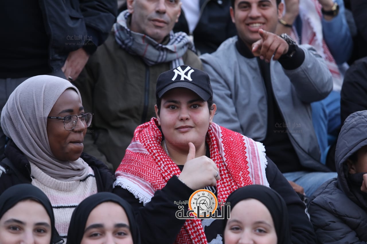 Madar Al-Saa Images 0.3320372236998732