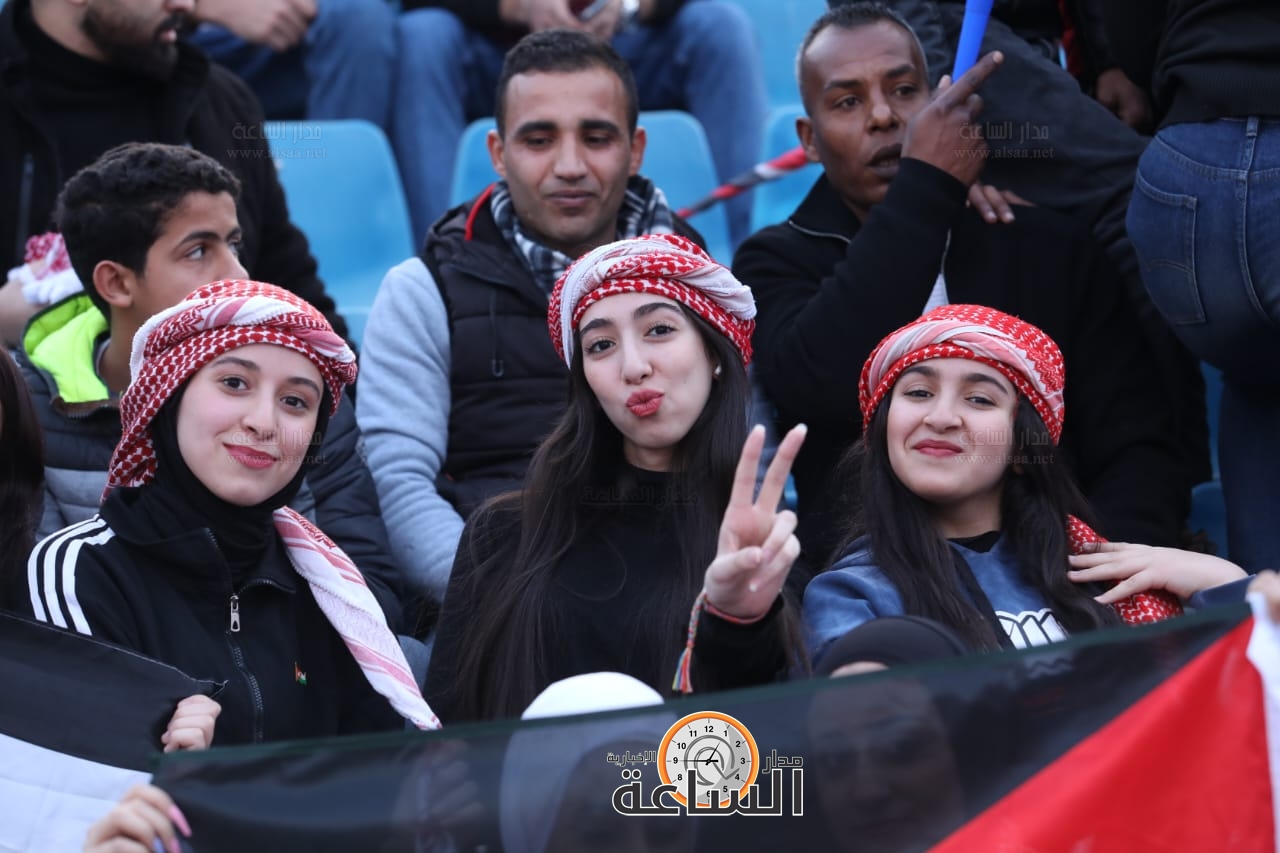 Madar Al-Saa Images 0.456478844268531