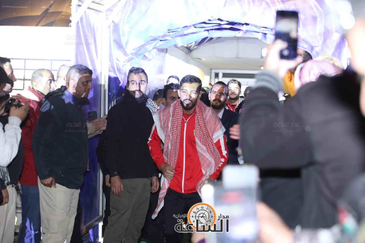 Madar Al-Saa Images 0.2857463076624749