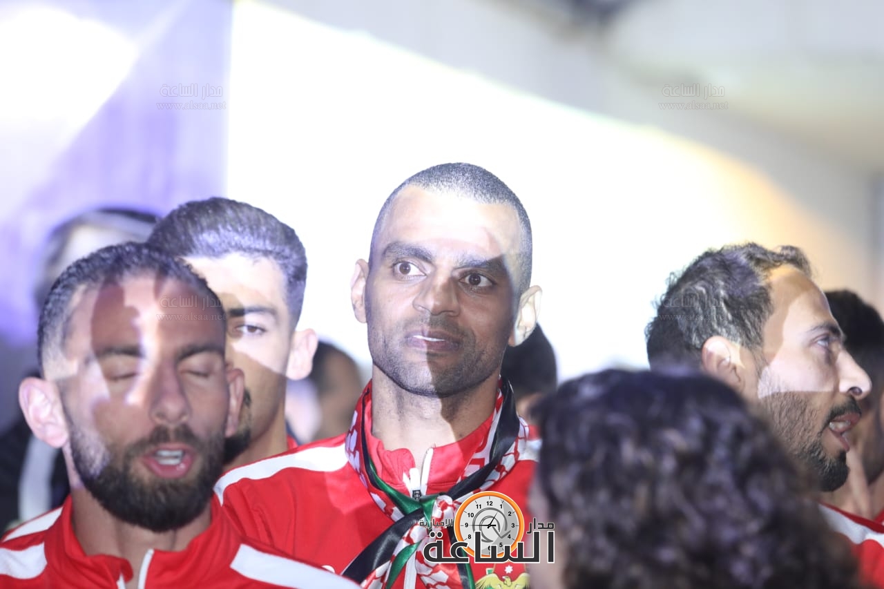 Madar Al-Saa Images 0.4547898305929017