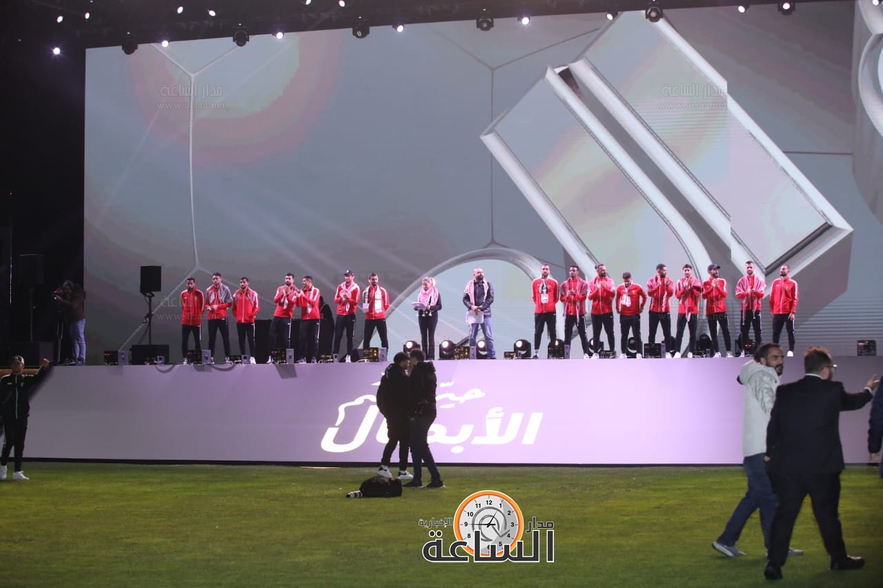 Madar Al-Saa Images 0.1745112269580913