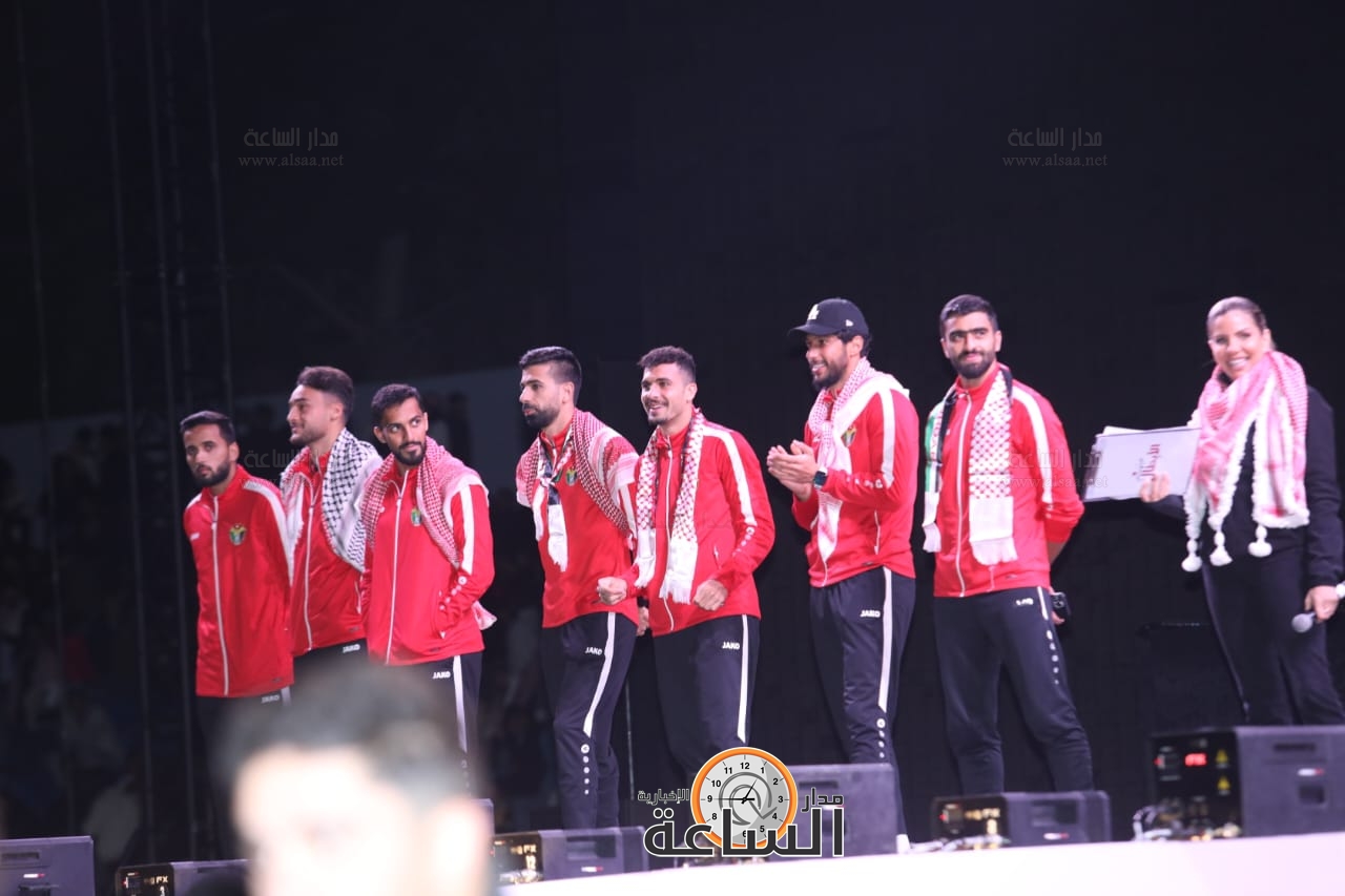 Madar Al-Saa Images 0.8732383461085944