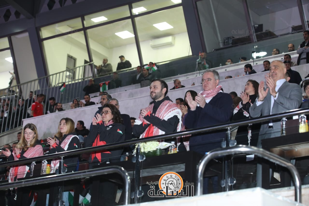 Madar Al-Saa Images 0.8997566492496152