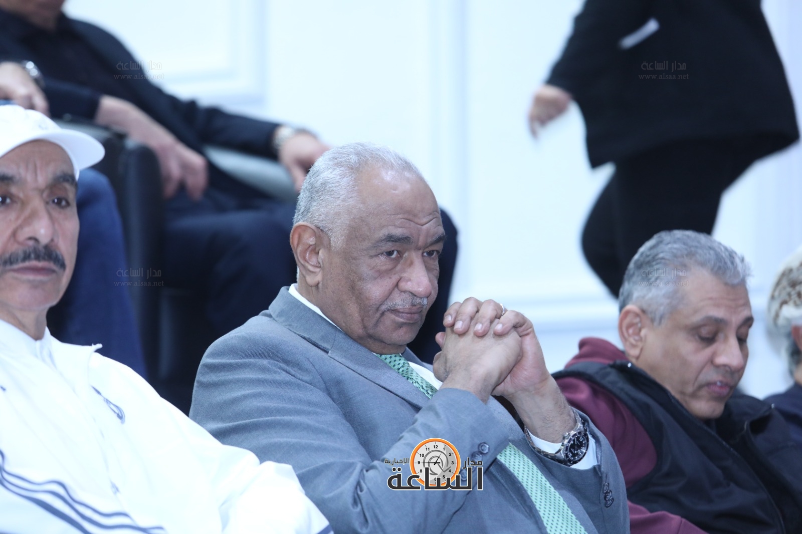 Madar Al-Saa Images 0.586329856787561