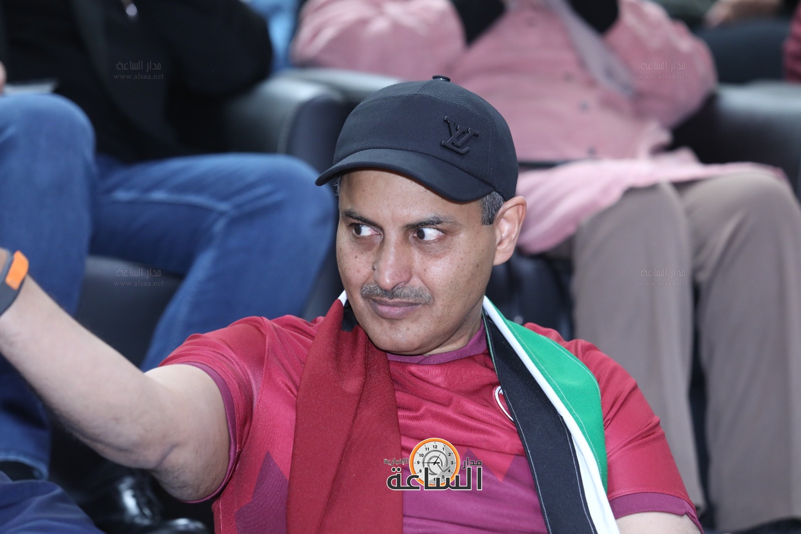 Madar Al-Saa Images 0.6951422052954697