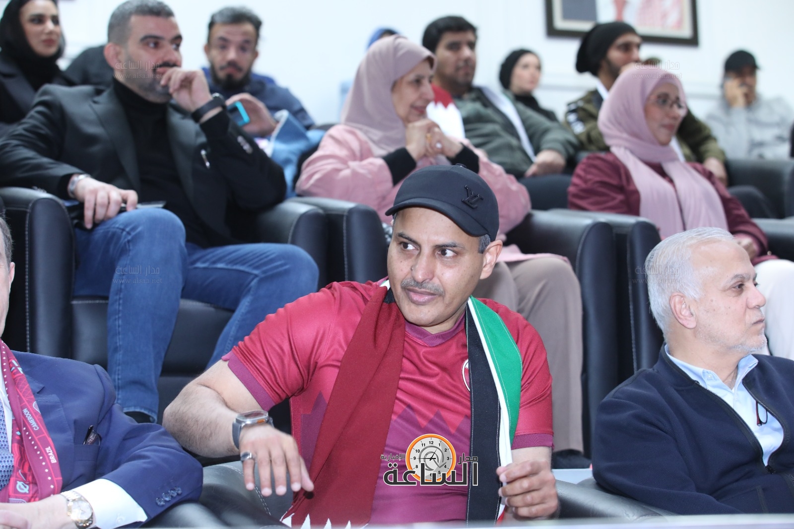 Madar Al-Saa Images 0.06098288562753673