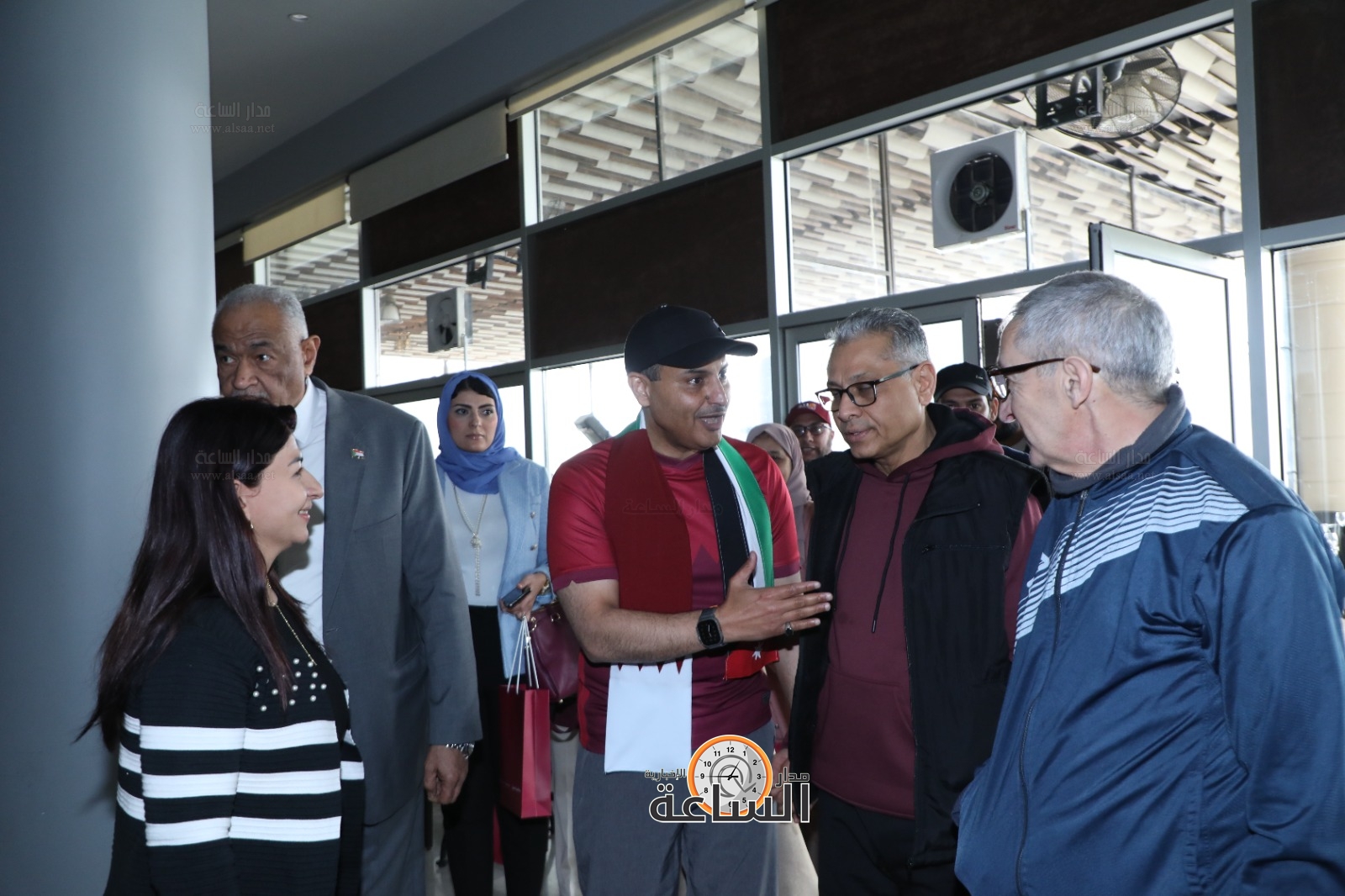 Madar Al-Saa Images 0.8678827430814939