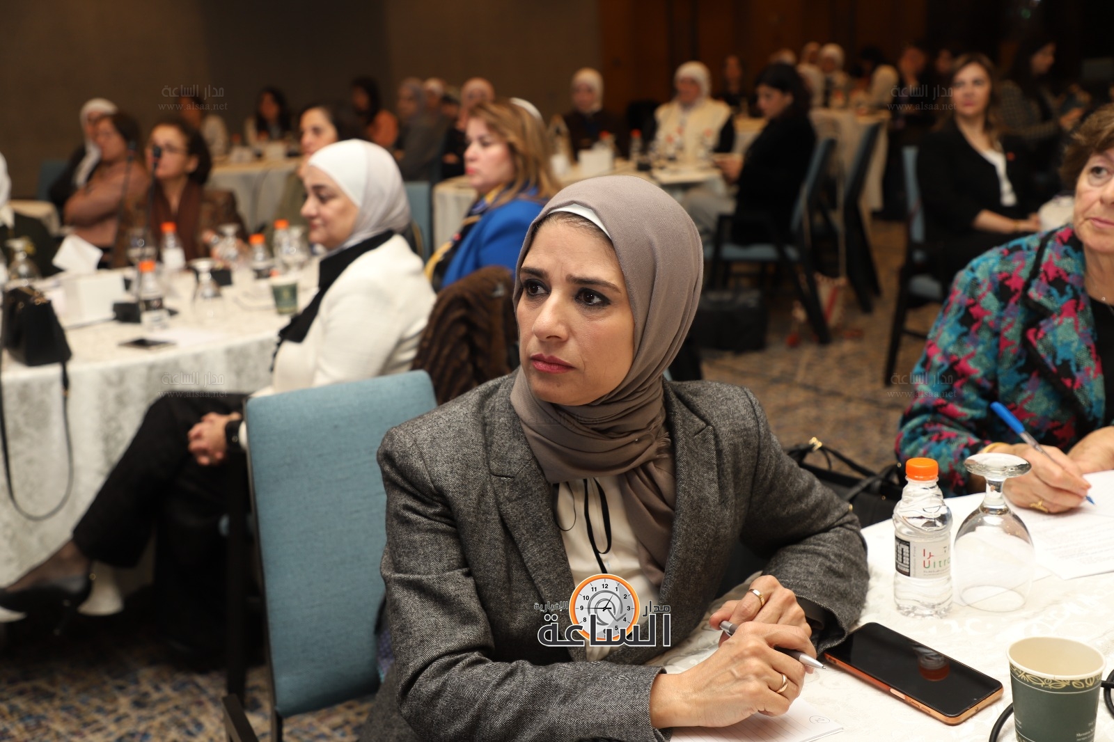 Madar Al-Saa Images 0.8367394213814174