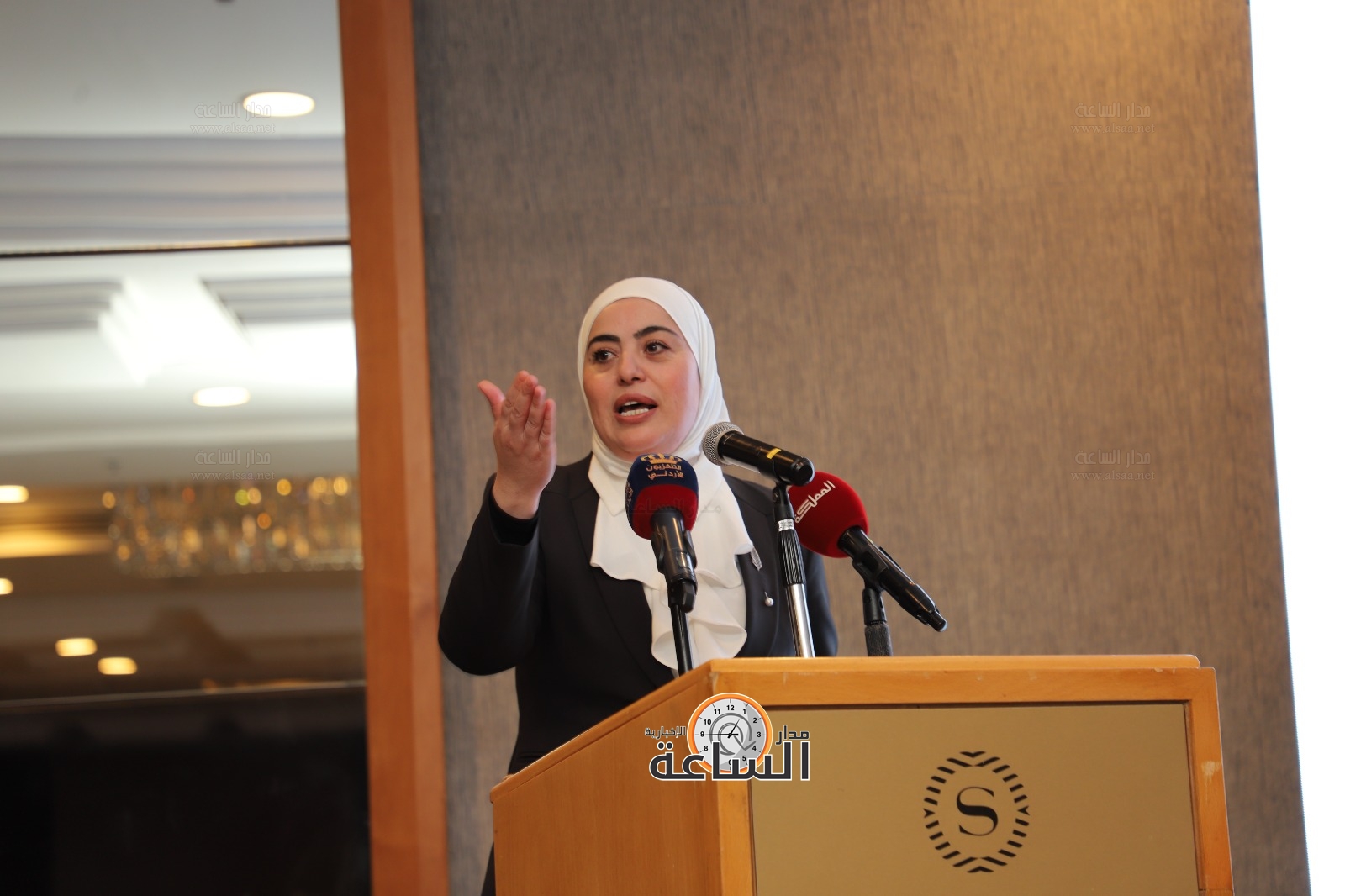 Madar Al-Saa Images 0.8380977304845783