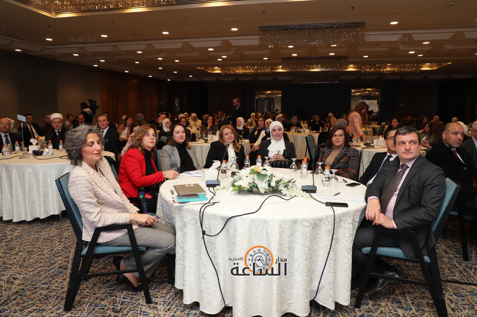 Madar Al-Saa Images 0.5036655054314068