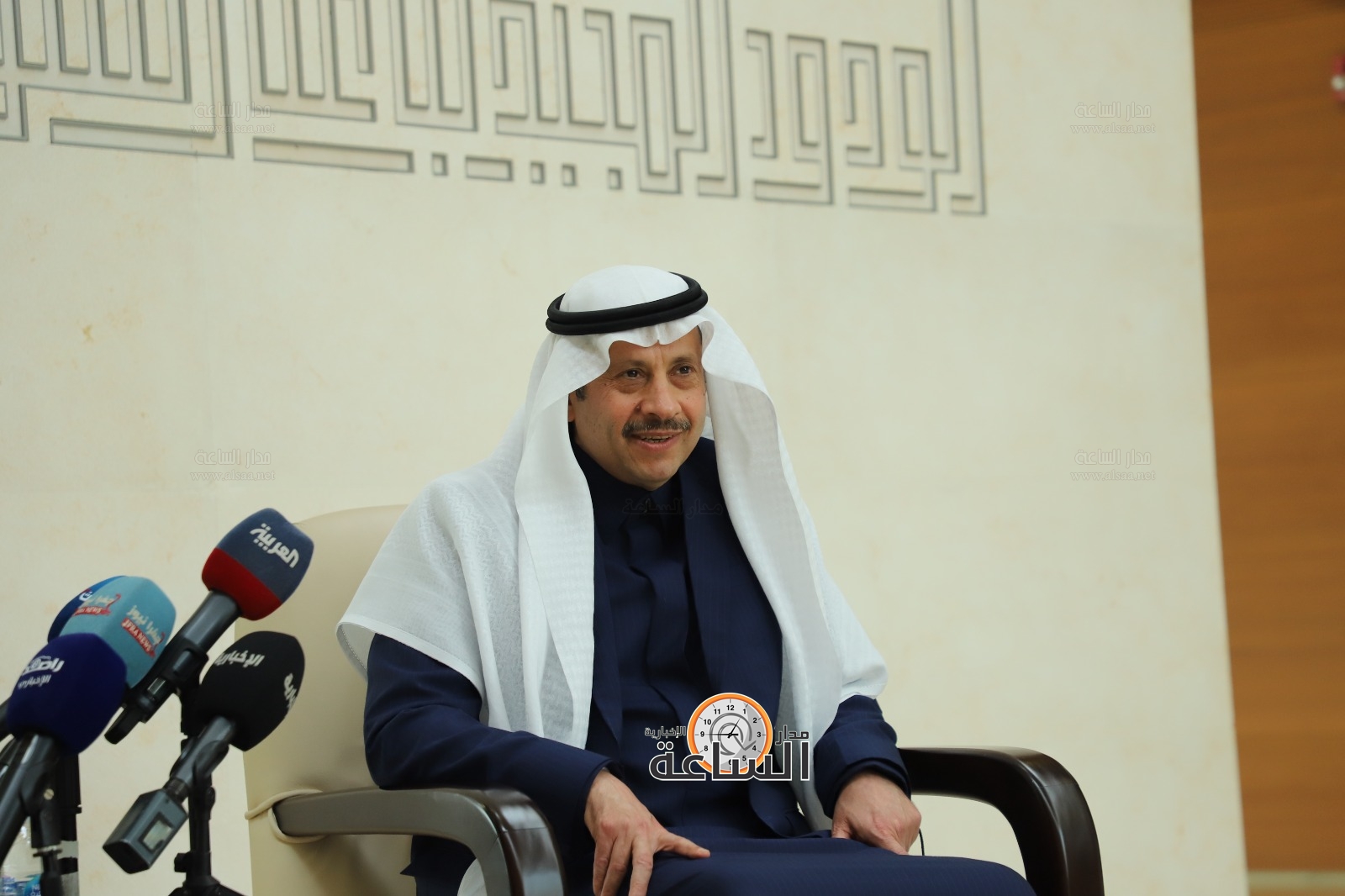 Madar Al-Saa Images 0.2548173592357805