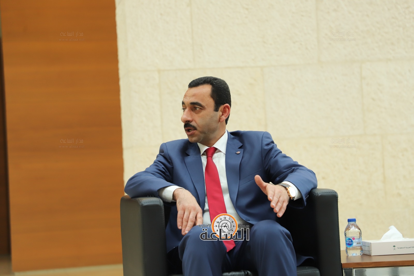 Madar Al-Saa Images 0.8041852859997953