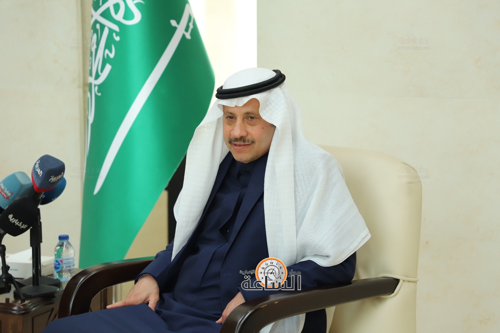 Madar Al-Saa Images 0.23864108356923186