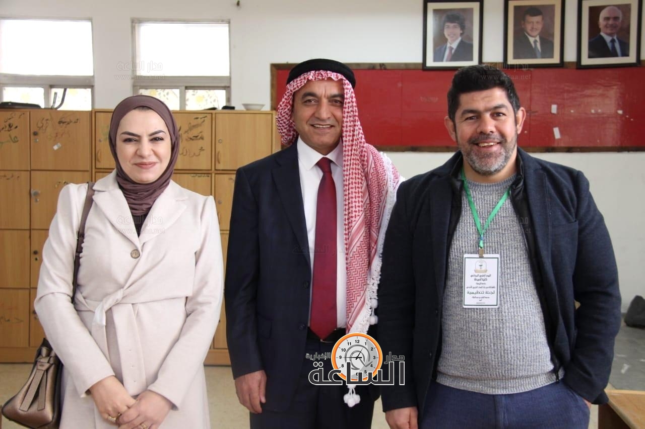 Madar Al-Saa Images 0.989790389164136