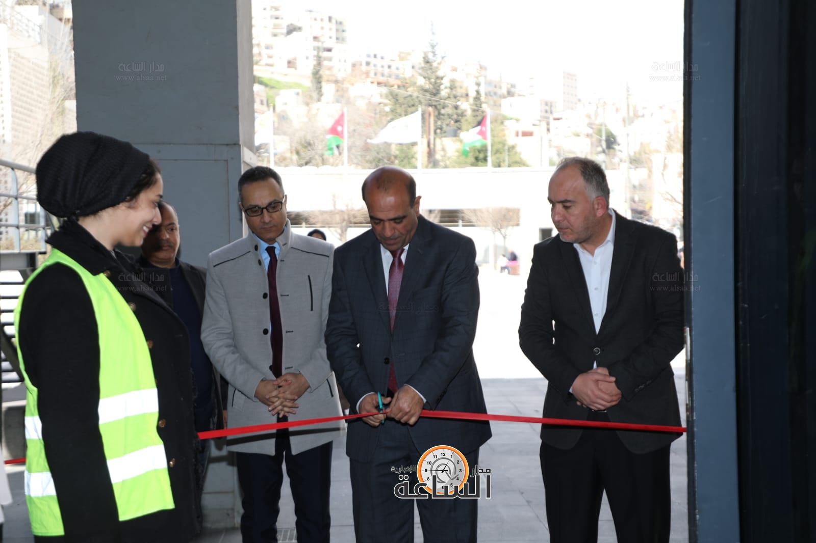 Madar Al-Saa Images 0.9470087023063558