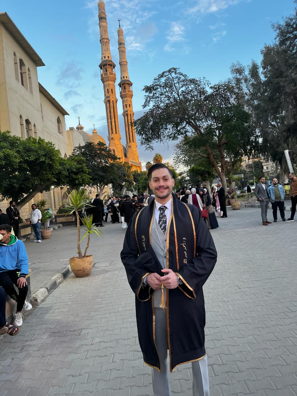 Madar Al-Saa Images 0.3829836081975455