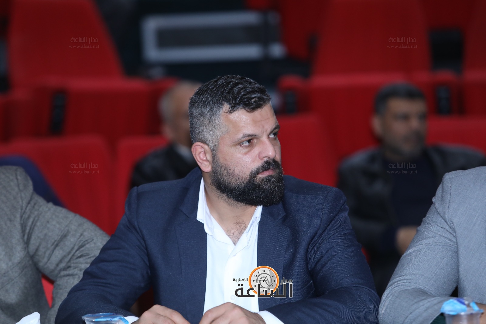 Madar Al-Saa Images 0.533646893593569