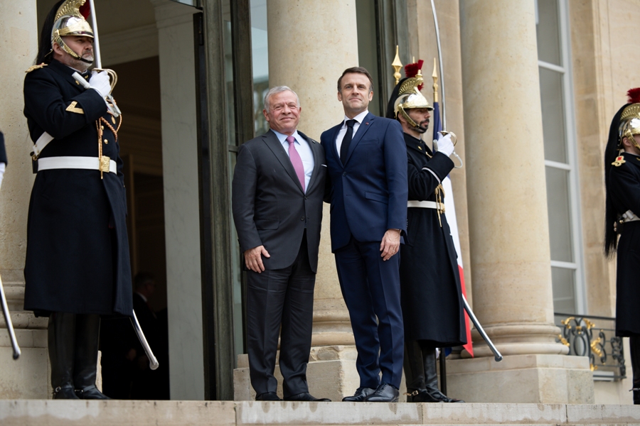 Madar Al-Saa Images 0.030112788622385978