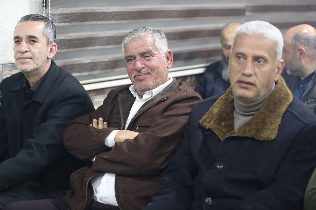 Madar Al-Saa Images 0.3889705173918059