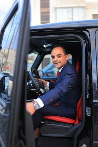 Madar Al-Saa Images 0.5339632102836736