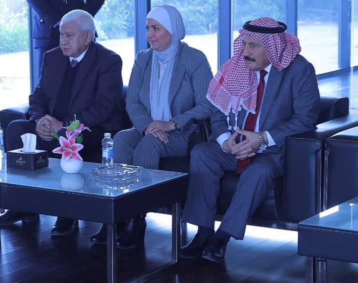 Madar Al-Saa Images 0.12316718852286535