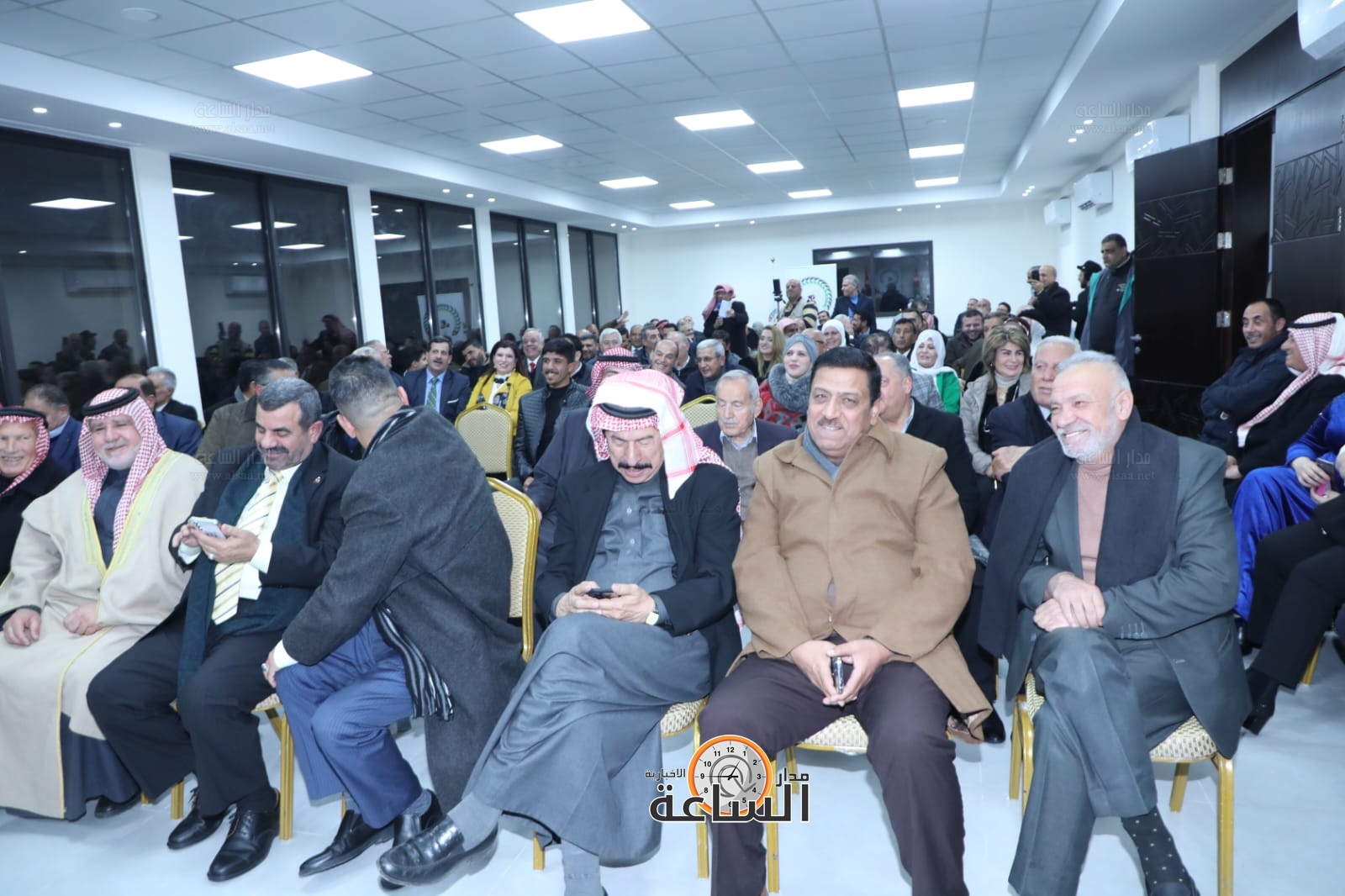 Madar Al-Saa Images 0.8865129599462502