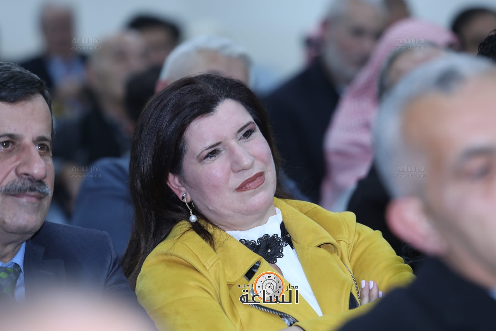 Madar Al-Saa Images 0.04240783414144311