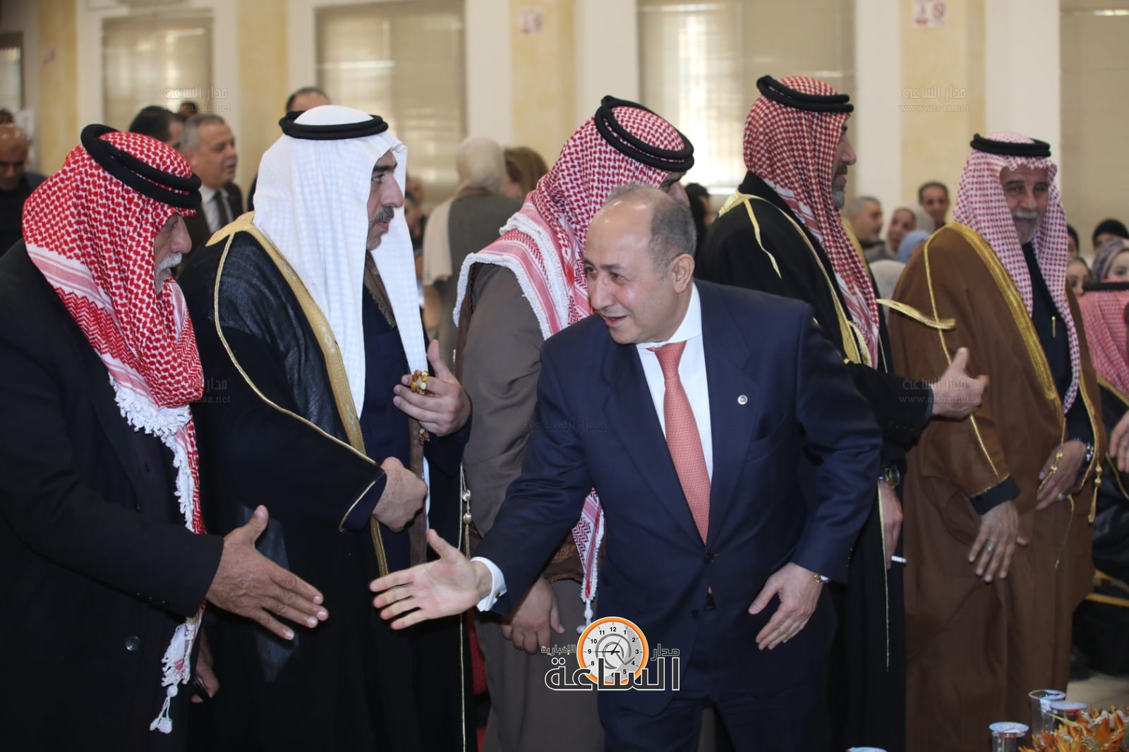 Madar Al-Saa Images 0.6017124444405098