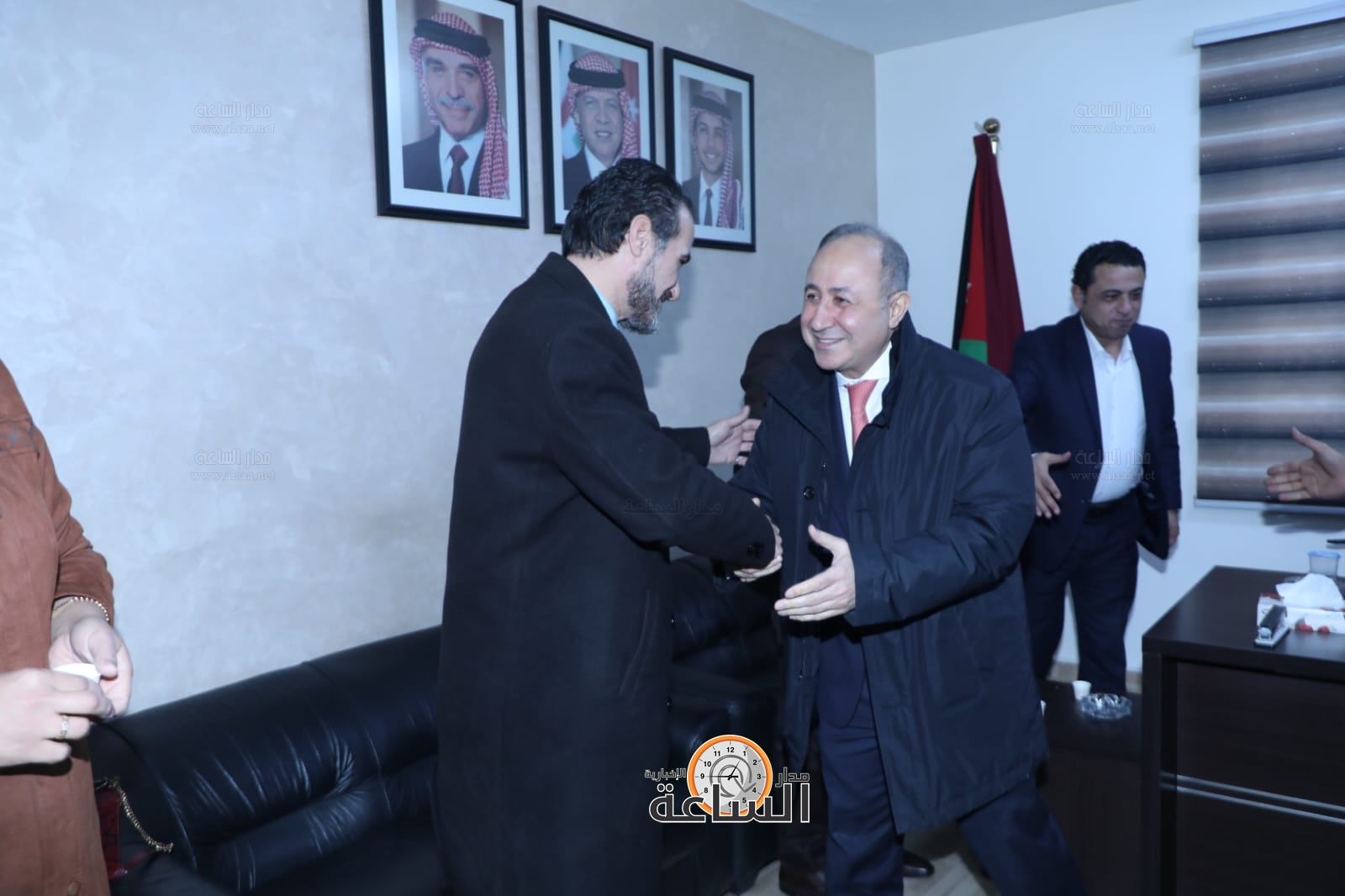 Madar Al-Saa Images 0.03213917228206209