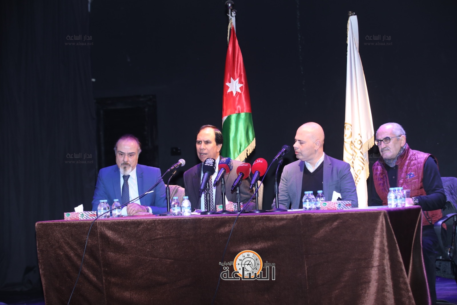 Madar Al-Saa Images 0.011275826890412288